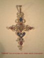 /album/gallerie-photos-or/pendentif-croix-en-or-avec-citrine-emaux-et-microperles-jpg/